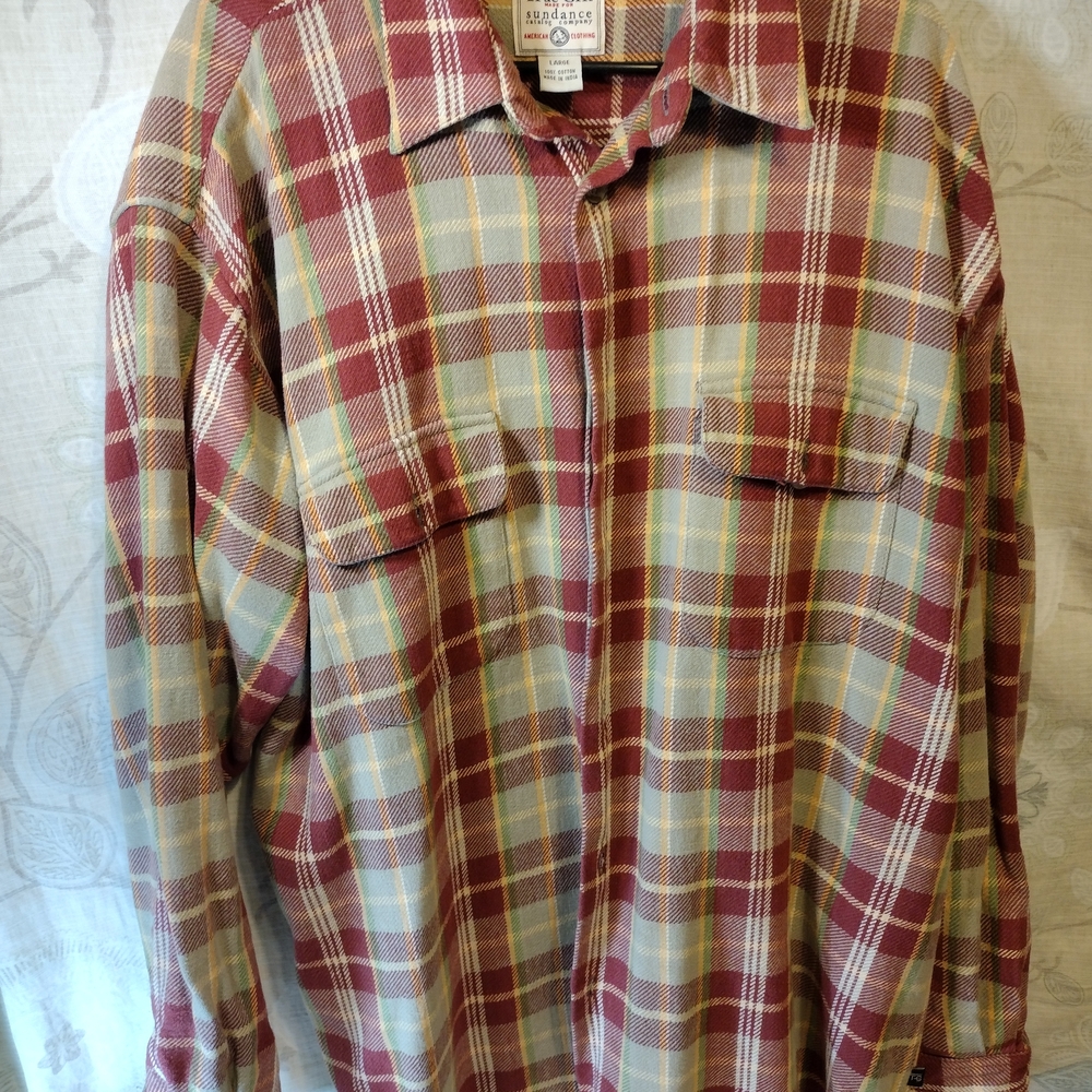 True Grit Red and Beige Plaid Casual Button Down Shirt
